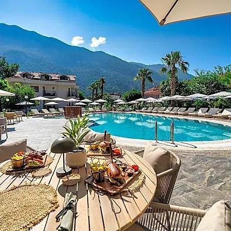 Hotel Ata Lagoon 3*