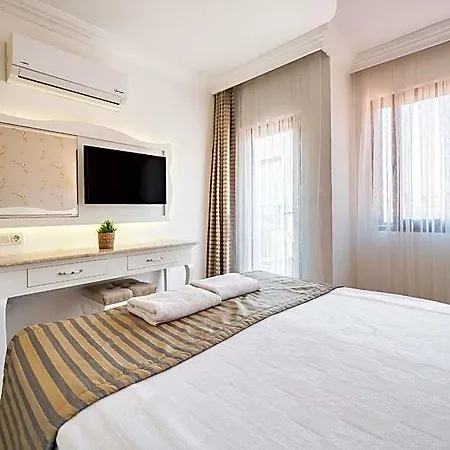 Ata Lagoon 3*